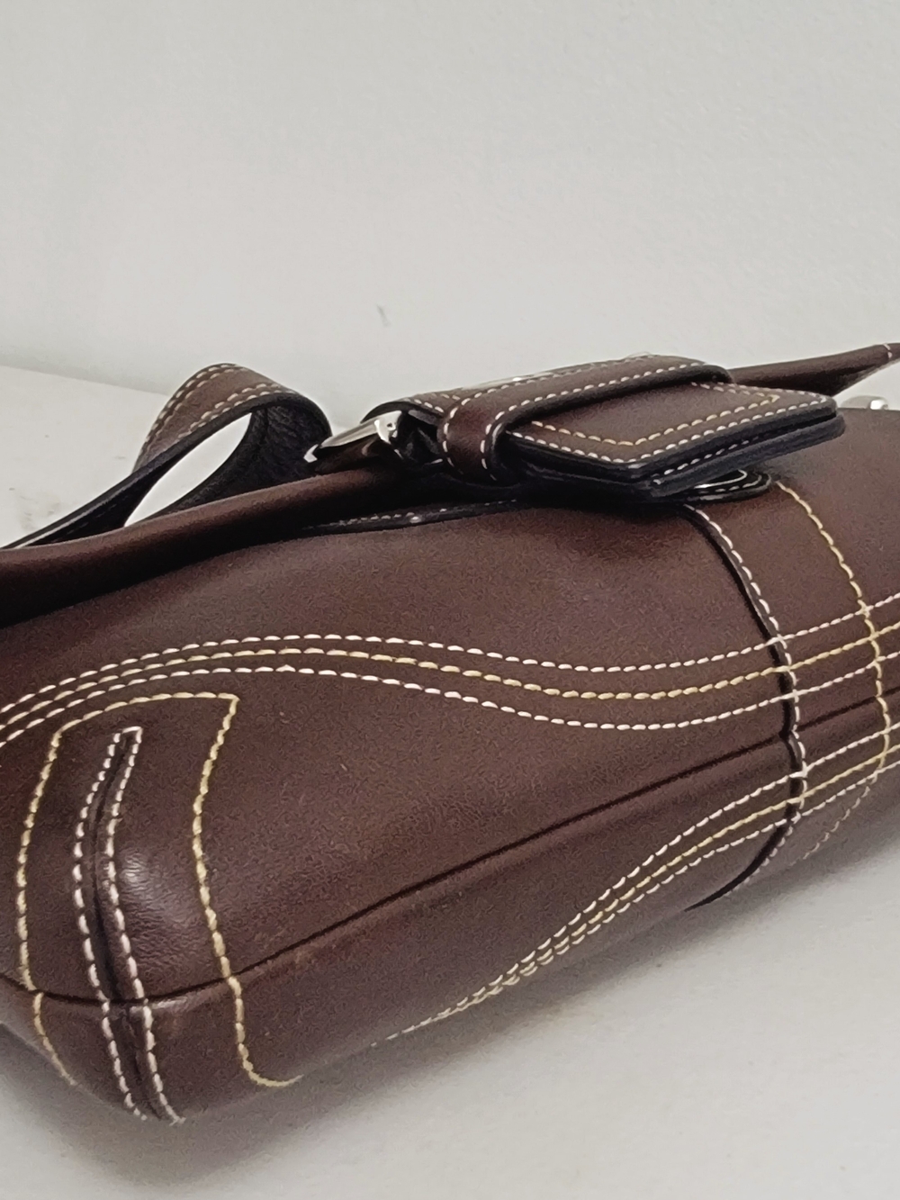 Vtg 2004 Coach Soho Dark Brown Leather Flap Baguette Bag 9212 - Picture 7 of 11